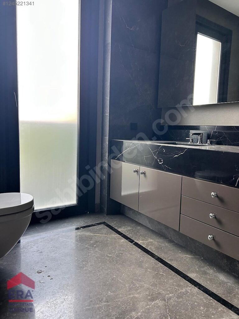 x16_12452213413ux
