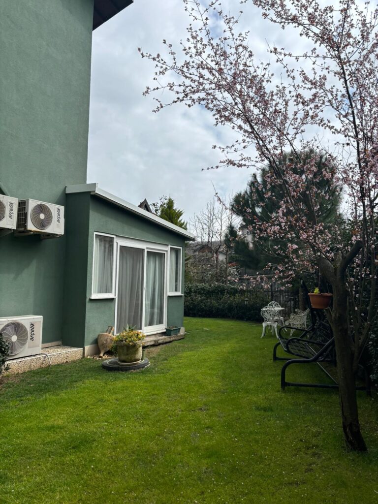 WhatsApp-Image-2026-03-27-at-11.54.32