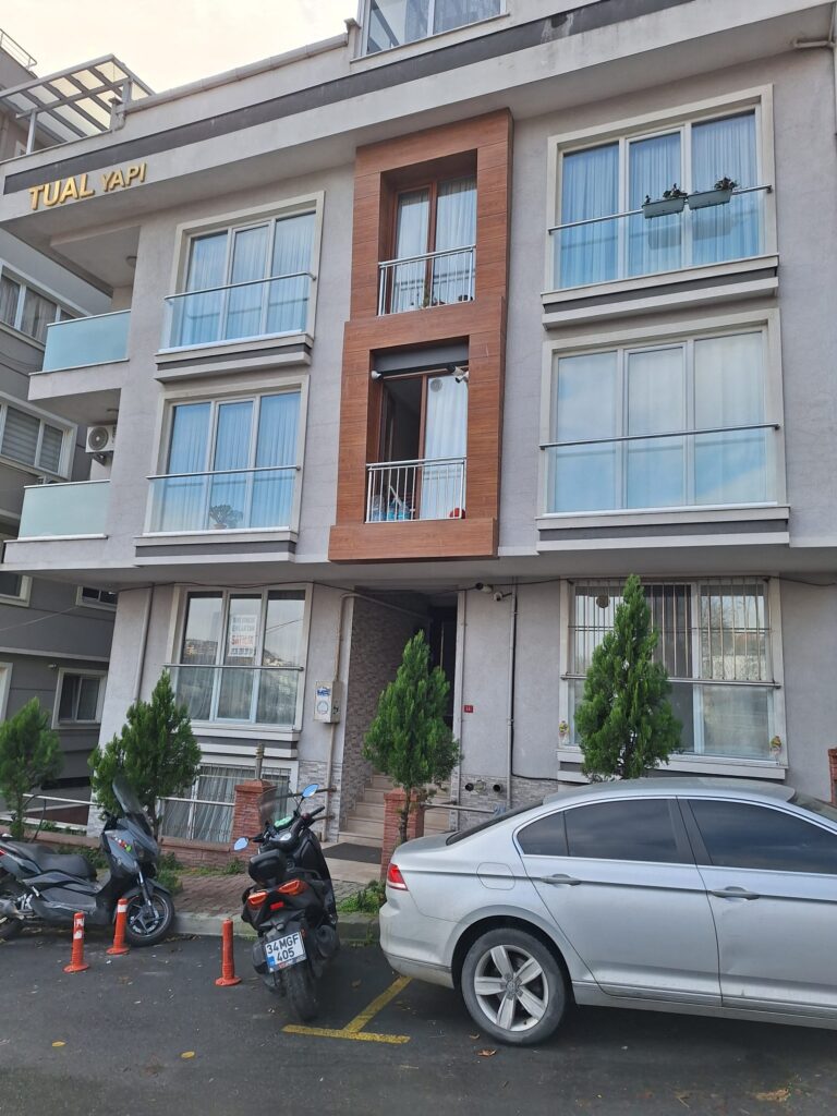 a5e110a6-47e6-4cbc-8224-d3011fd04881