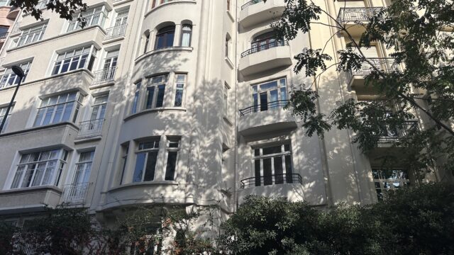 01 (1)